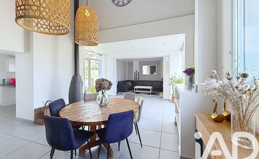 House in Sud, Orchies, France 1