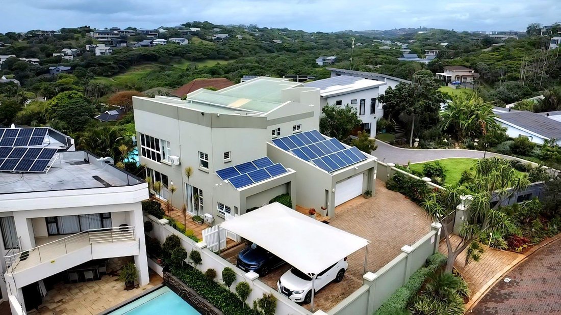 House in Sheffield Beach, KwaZulu-Natal, South Africa 4 - 17882963