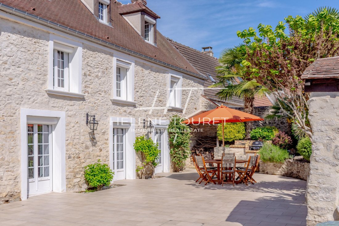 House in Baron, Hauts-de-France, France 1 - 17882869