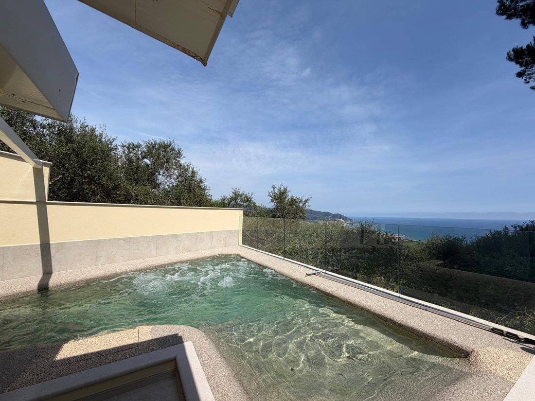 Villa in Diano Marina, Liguria, Italy 4 - 17545185