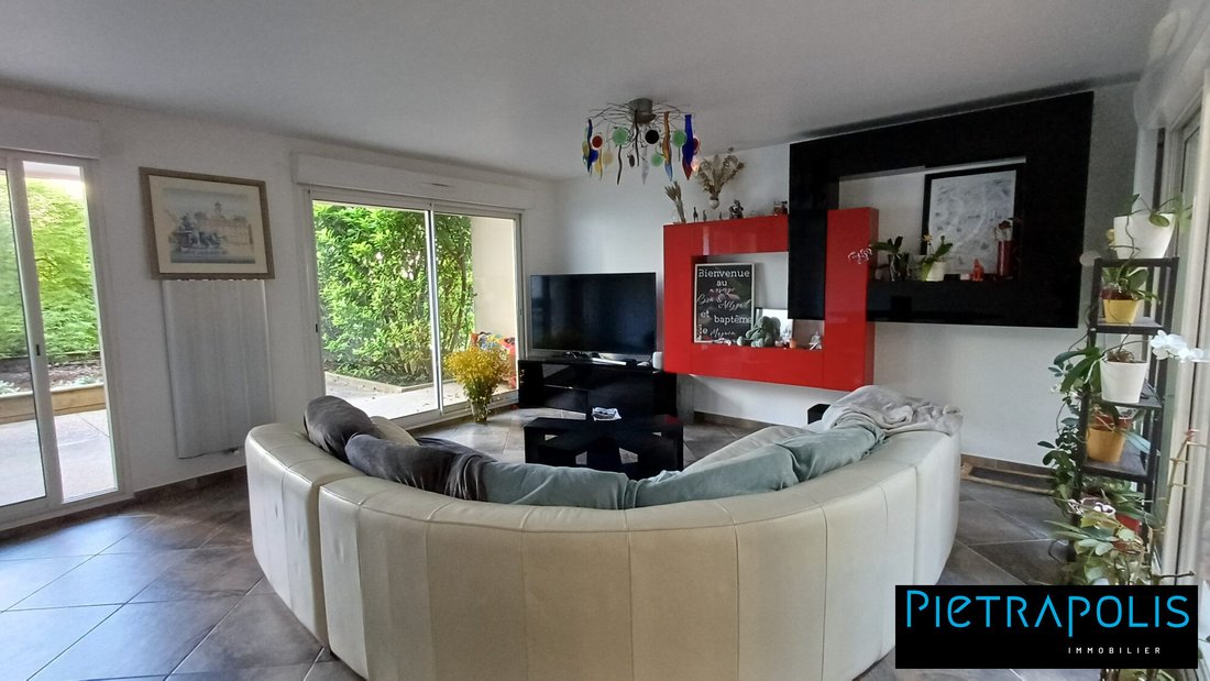House in Zola - Pressence, Villeurbanne, France 3 - 17783681