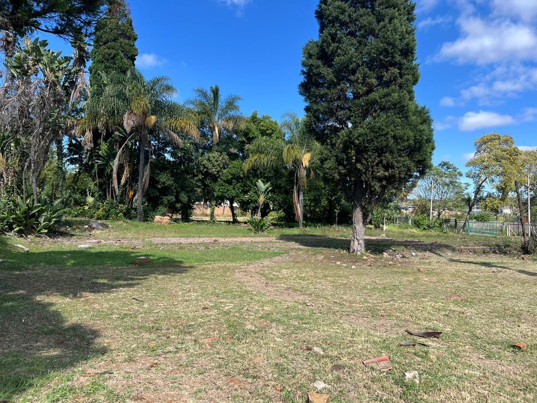 Land in Lynnwood Glen, Gauteng, South Africa 4 - 17883178