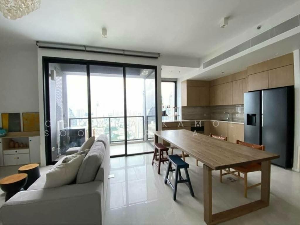 Condo in Bang Rak, Krung Thep Maha Nakhon, Thailand 3 - 17886110
