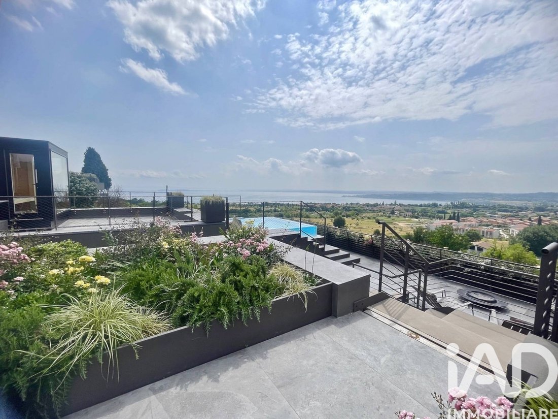 Villa in Hill Zone, Padenghe sul Garda, Lombardy 3 - 17883475