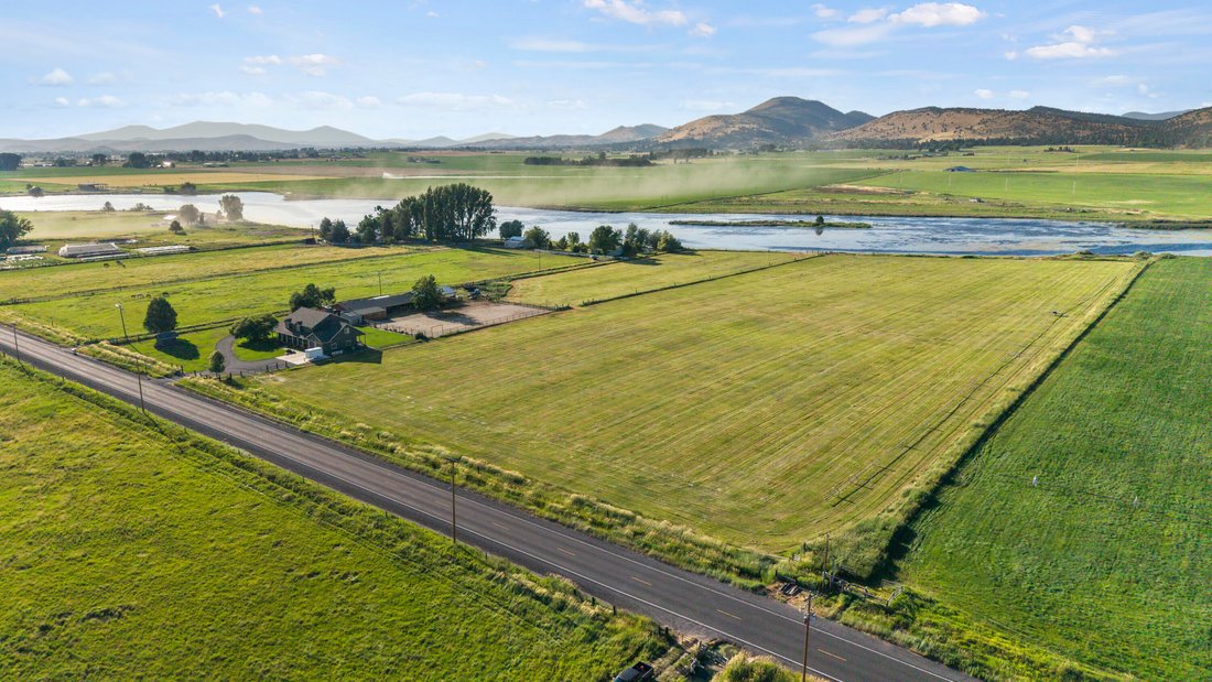 House in Klamath Falls, Oregon, United States 3 - 17886976