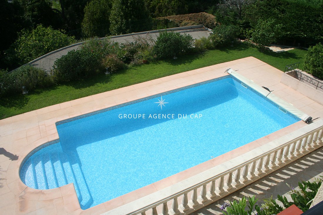 Villa in Le Dramont-Agay-Anthéor-Le Trayas, Saint-Raphaël, France 2 - 17881433