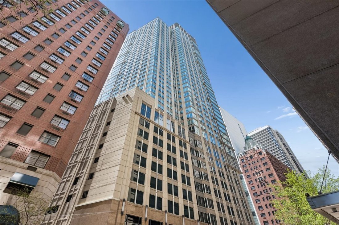 Condo in Chicago, Illinois, United States 1 - 17884524
