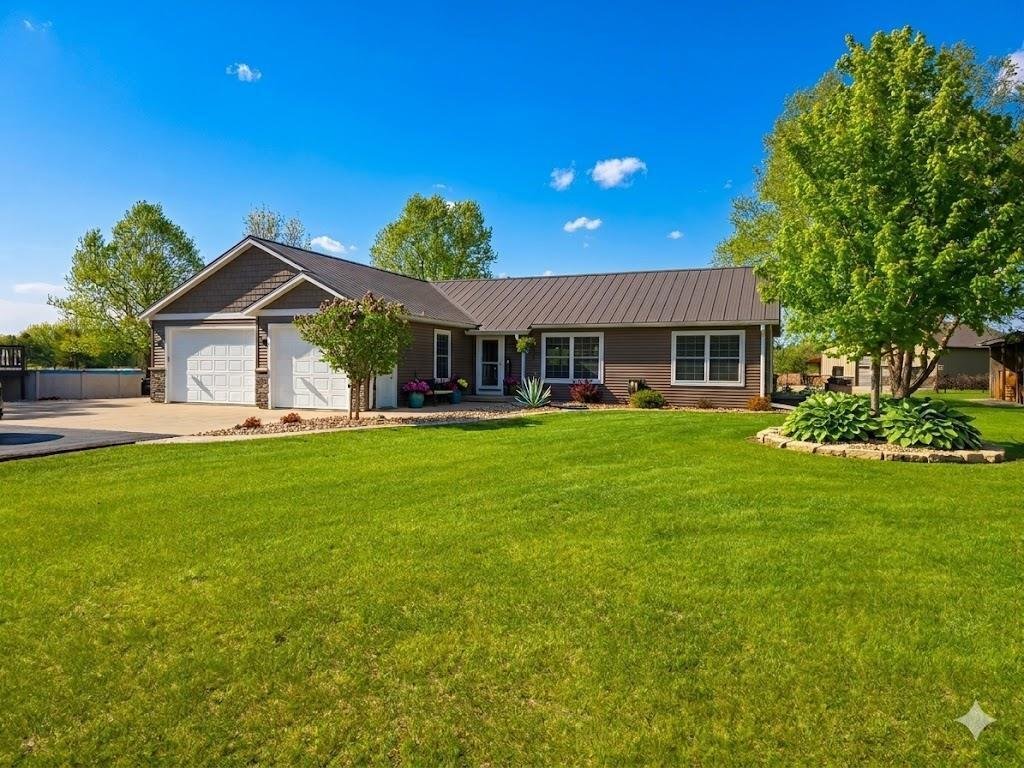 House in Blue River, Wisconsin, United States 3 - 17882252