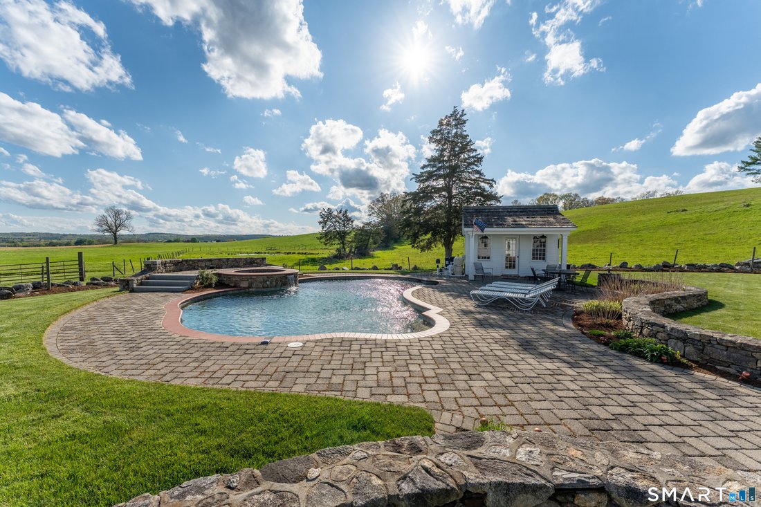 House in Woodstock, Connecticut, United States 4 - 17882279