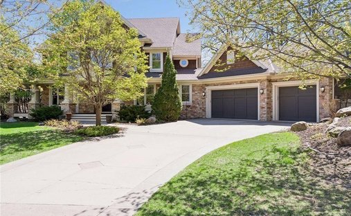 House in Chanhassen, Minnesota, United States 1
