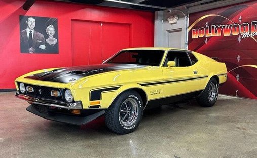 Ford Mustang in Calverton, NY, United States 1