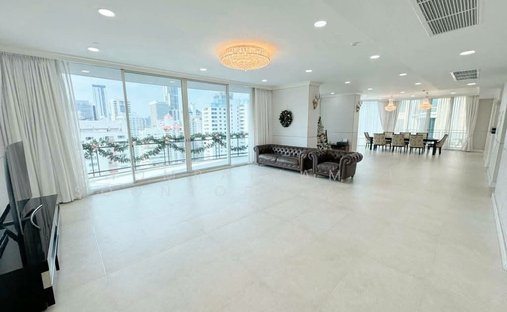 Condo in Bangkok, Krung Thep Maha Nakhon, Thailand 1