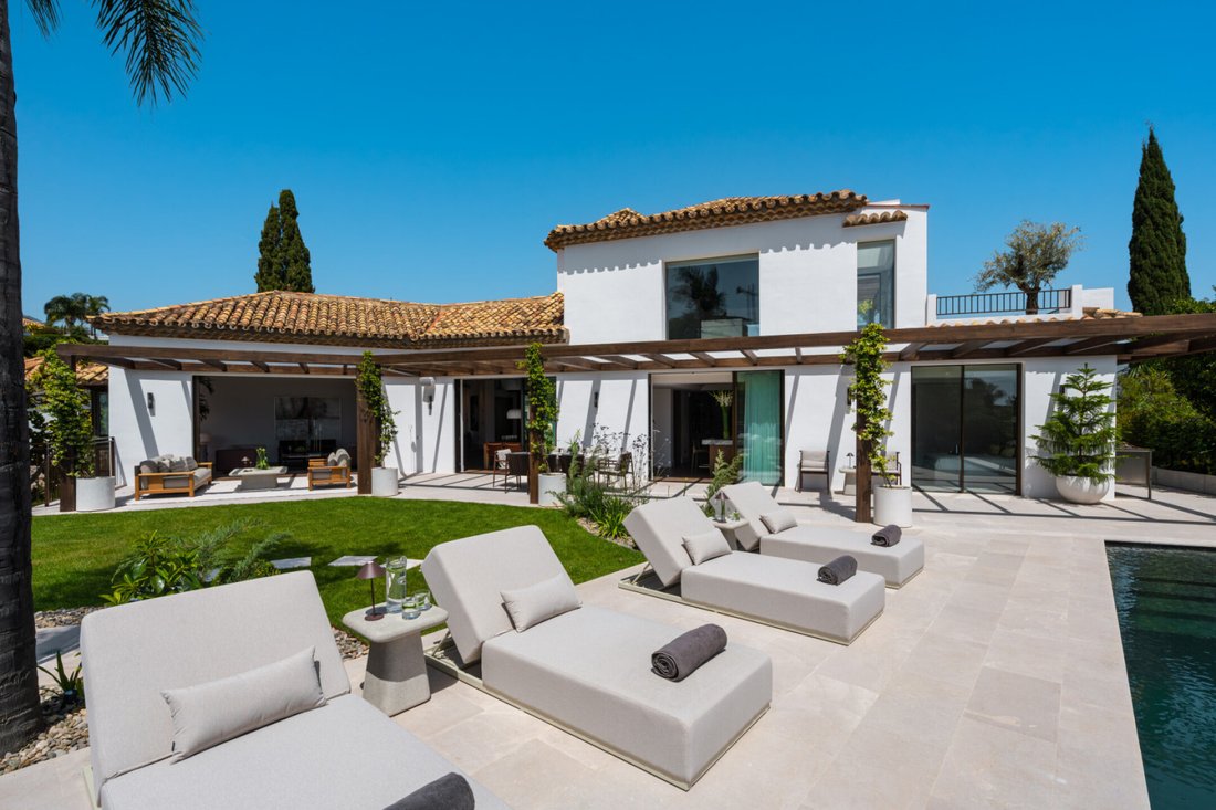 Villa in Benahavis, Andalusia, Spain 5 - 17884114