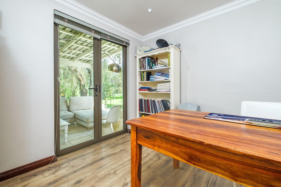 House in Randjesfontein, Gauteng, South Africa 5 - 17882933