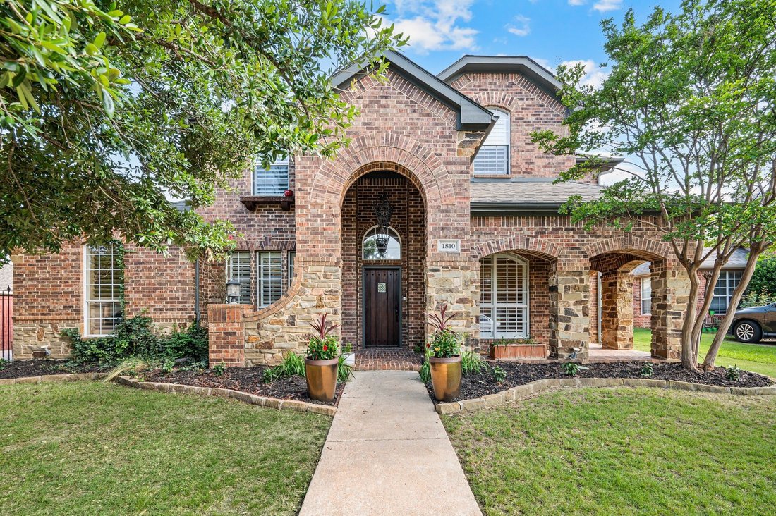 House in Keller, Texas, United States 4 - 17880181