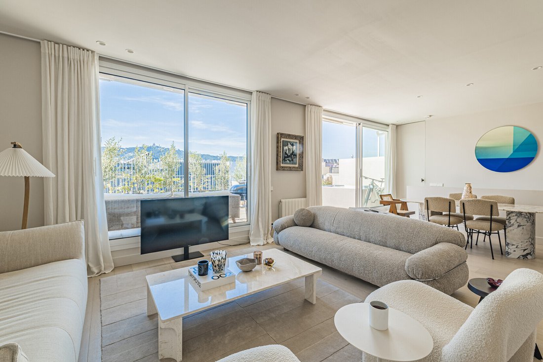 Apartment in Ciutat Vella, Barcelona, Spain 4 - 17881544