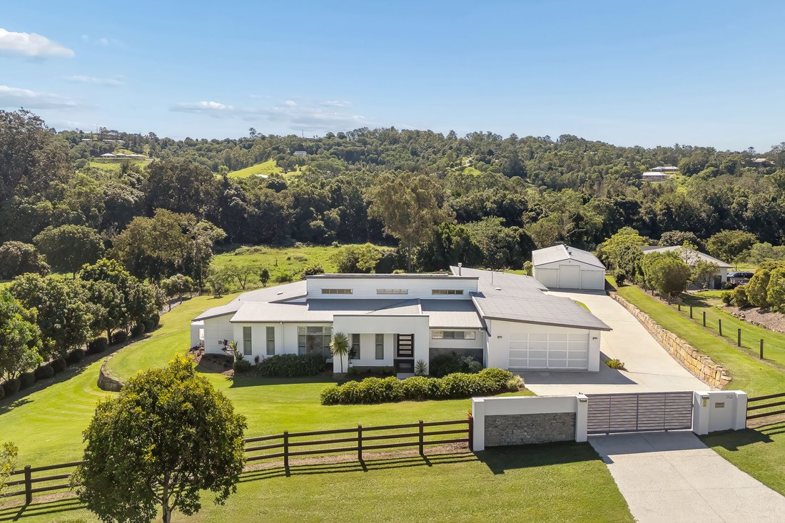 House in Samford Valley, Queensland, Australia 4 - 17883770