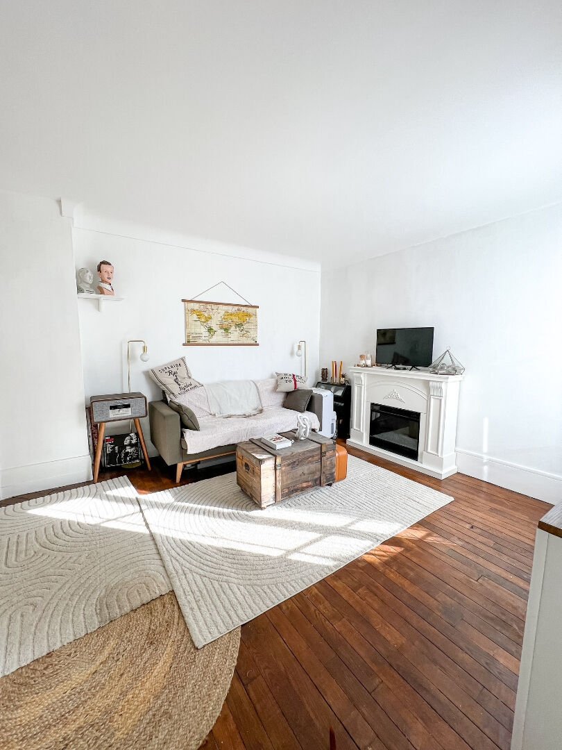Apartment in Parchamp–Albert Kahn, Boulogne-Billancourt, France 1 - 17881444