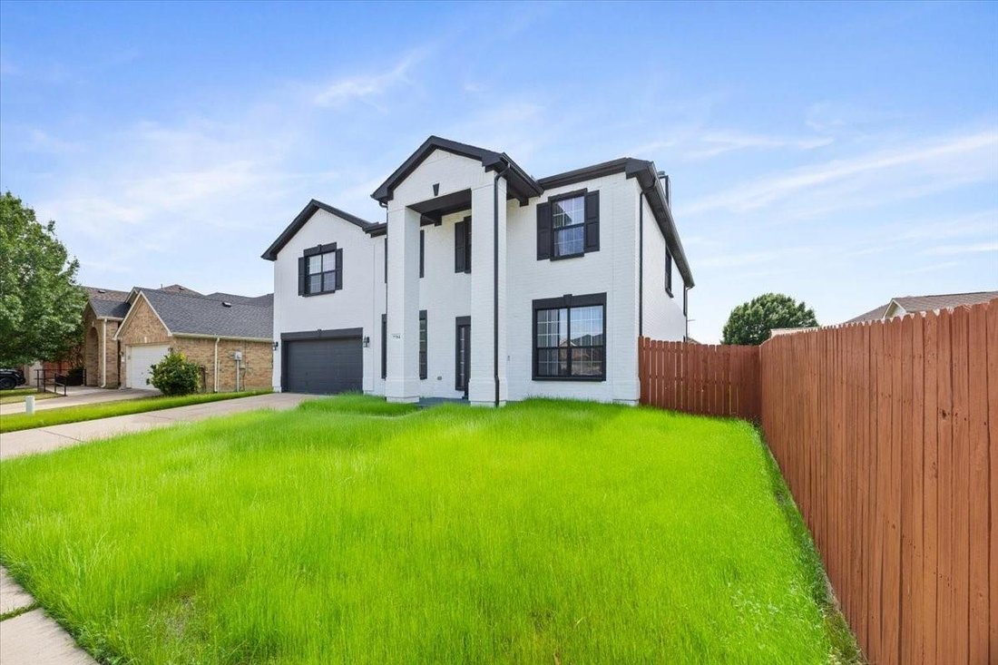 House in Arlington, Texas, United States 2 - 17882783