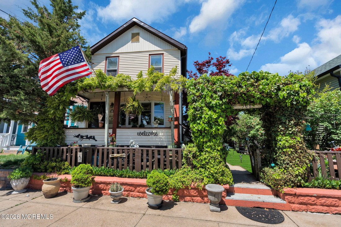 House in Bradley Beach, New Jersey, United States 1 - 17887005