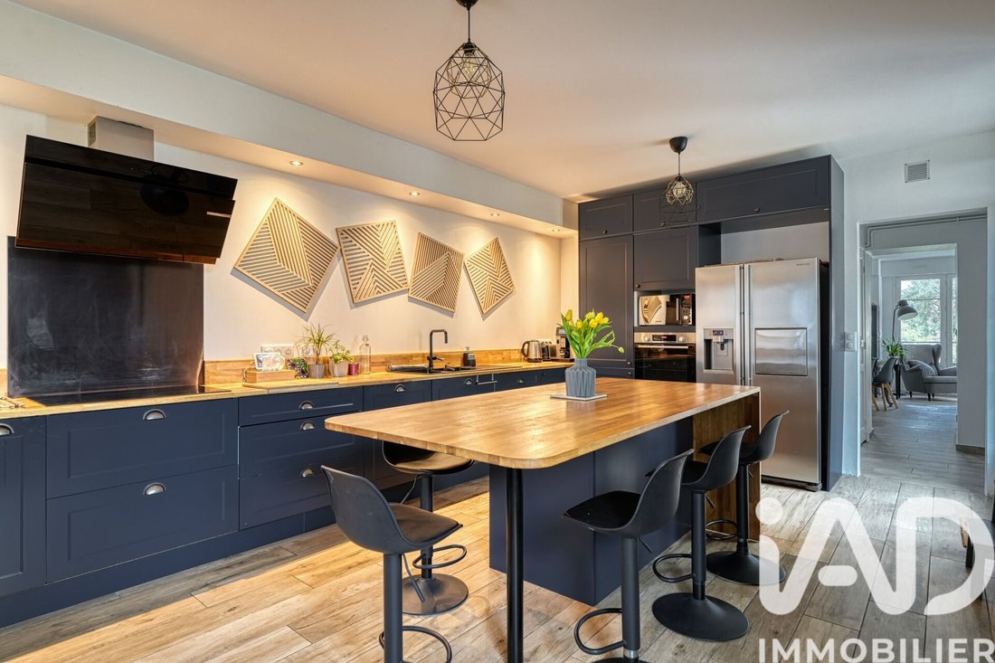 House in Sud, Triel-sur-Seine, France 2 - 17885349