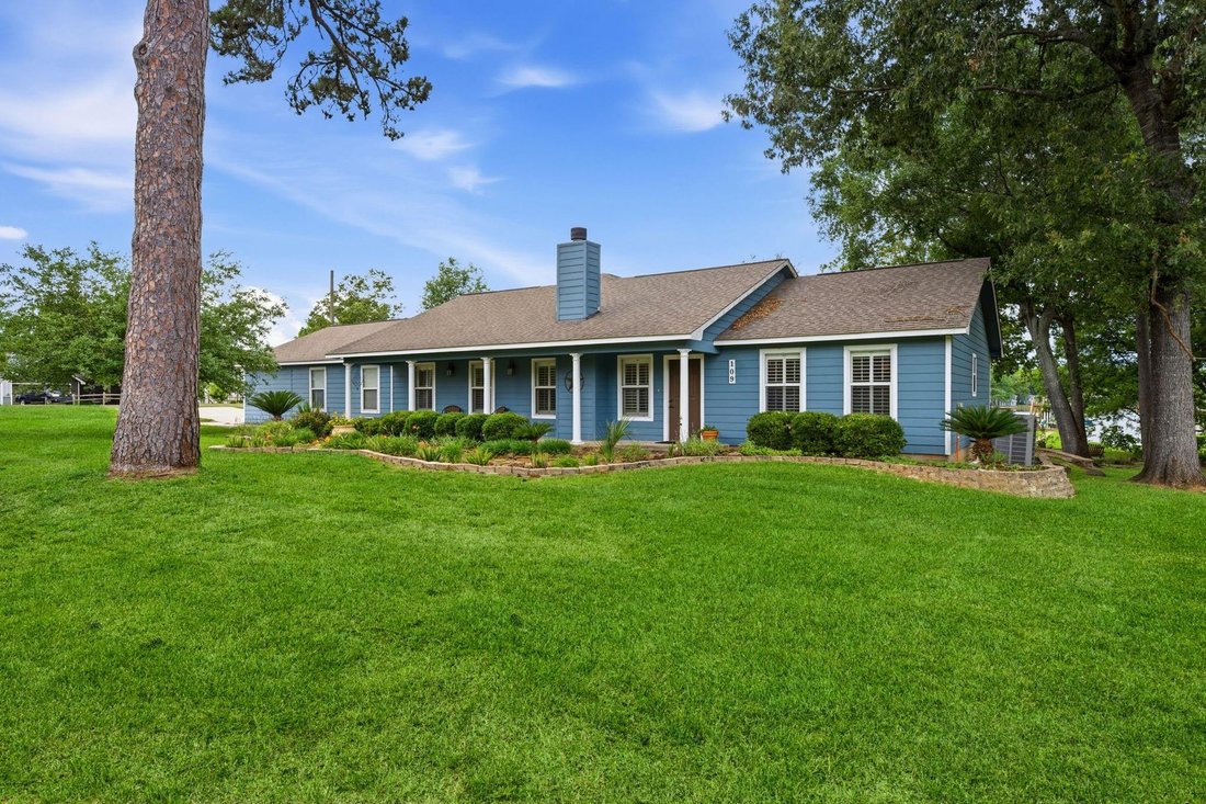 House in Livingston, Texas, United States 3 - 17882829