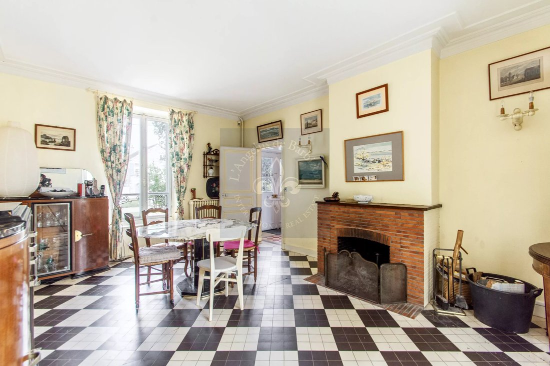 House in Arrondissement of Fontainebleau, Ile-de-France, France 5 - 17844965