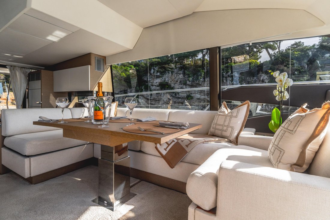 Motor Yacht in France 3 - 17885504