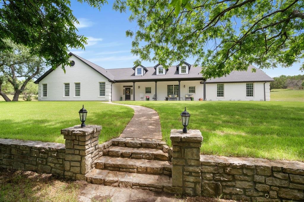 House in Weatherford, Texas, United States 1 - 17881105