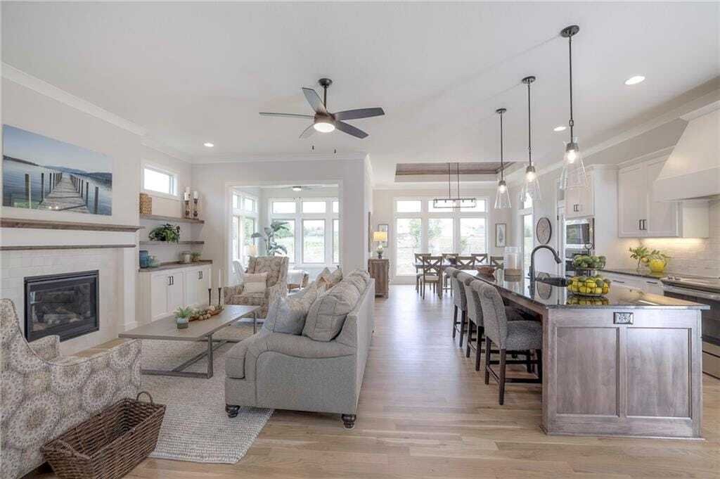 House in Overland Park, Kansas, United States 3 - 17886570