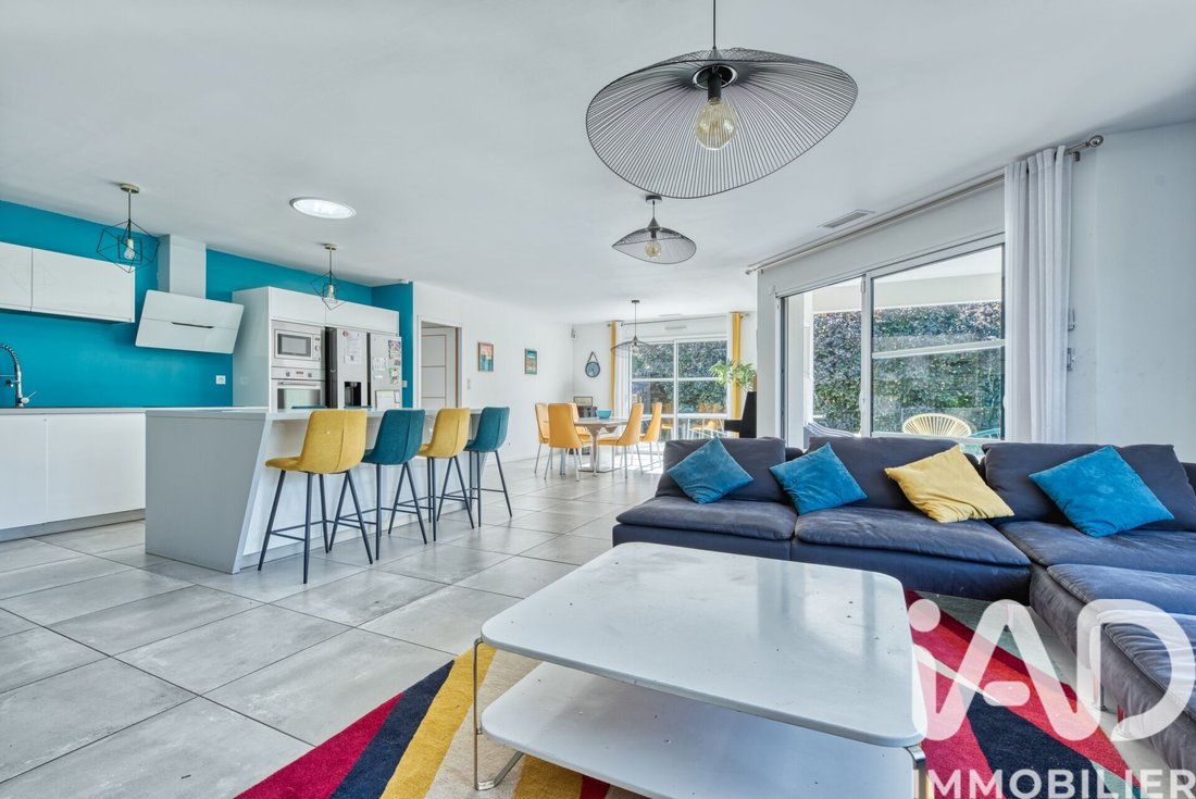 House in Camblanes-et-Meynac, Nouvelle-Aquitaine, France 5 - 17885332