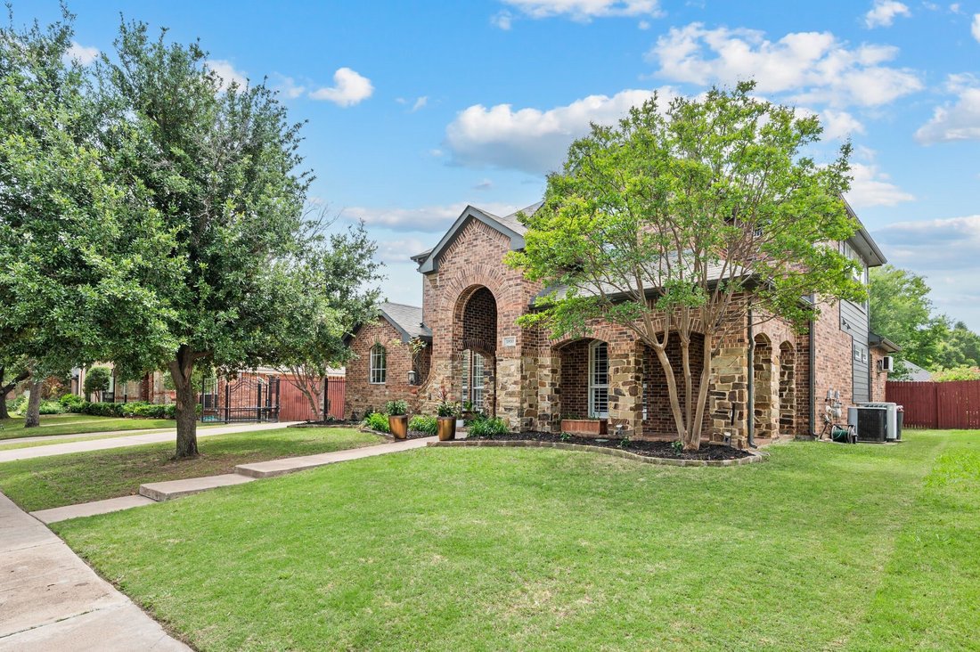 House in Keller, Texas, United States 3 - 17880181