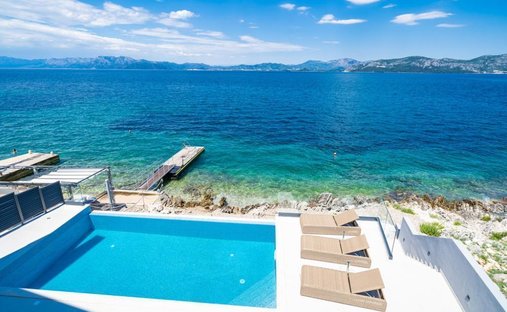 Villa in Dubrava, Dubrovnik-Neretva County, Croatia 1