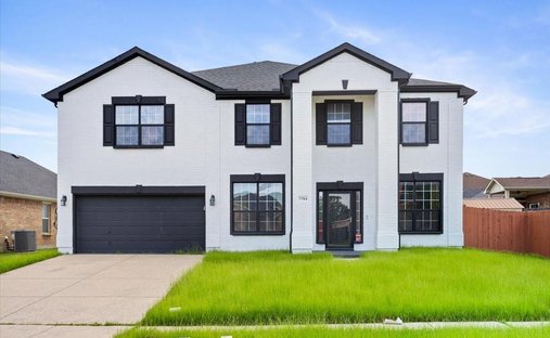 House in Arlington, Texas, United States 1