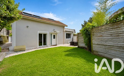 House in Europe-Pierre Midrin, Sevres, France 1