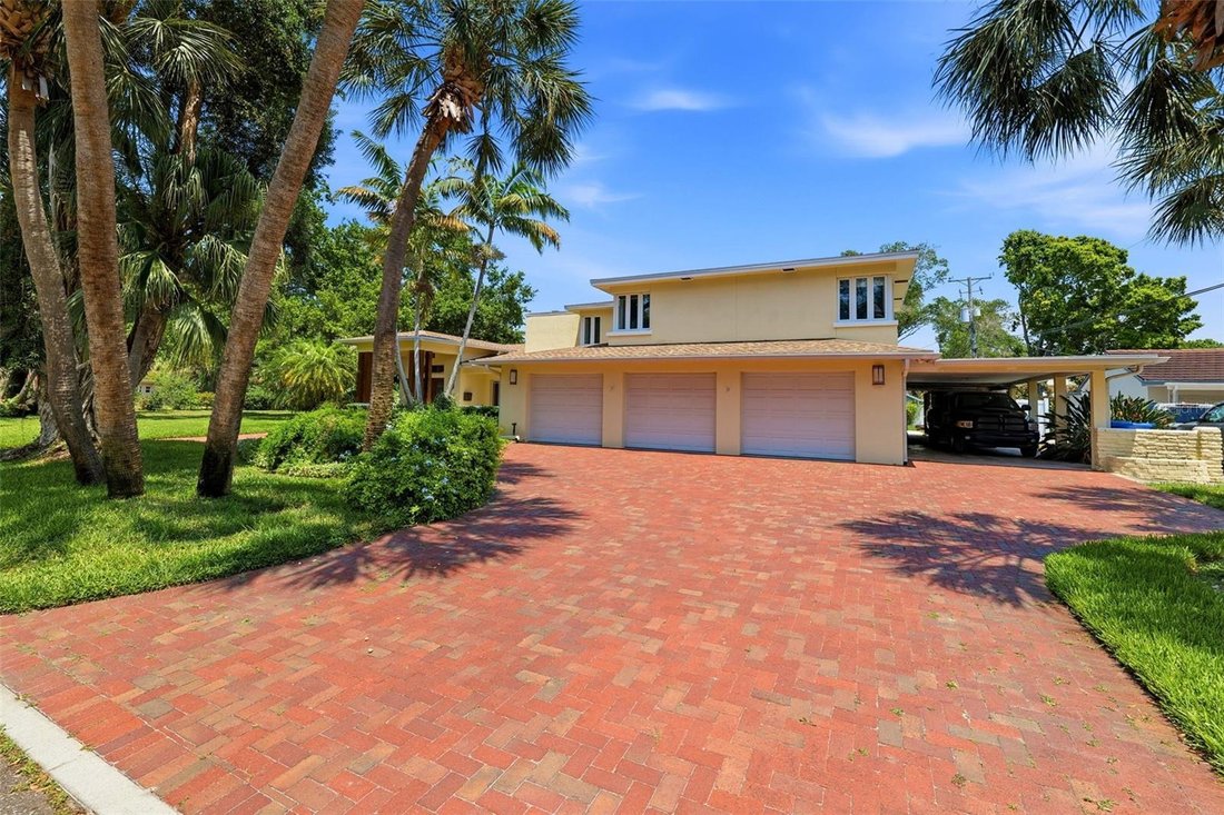 House in St. Petersburg, Florida, United States 4 - 17880856