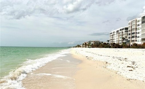 Condo in Bonita Springs, Florida, United States 1