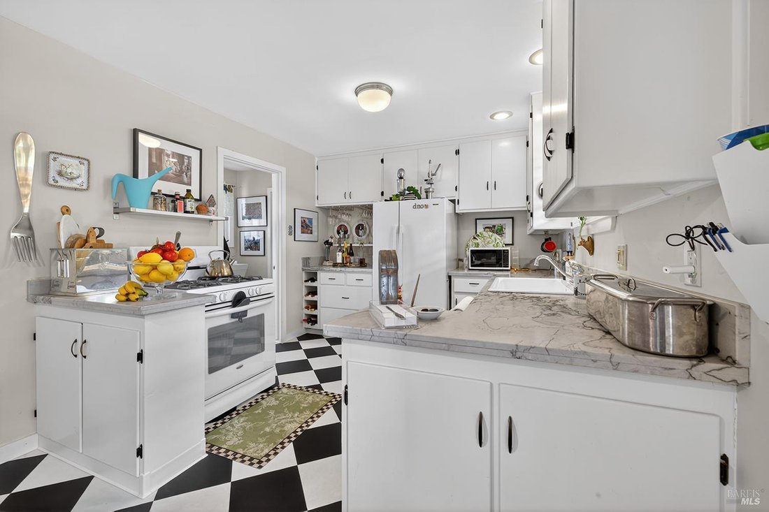 House in Santa Rosa, California, United States 4 - 17884250