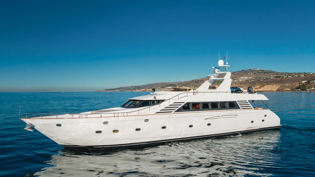 Motor Yacht in United States 2 - 17885265