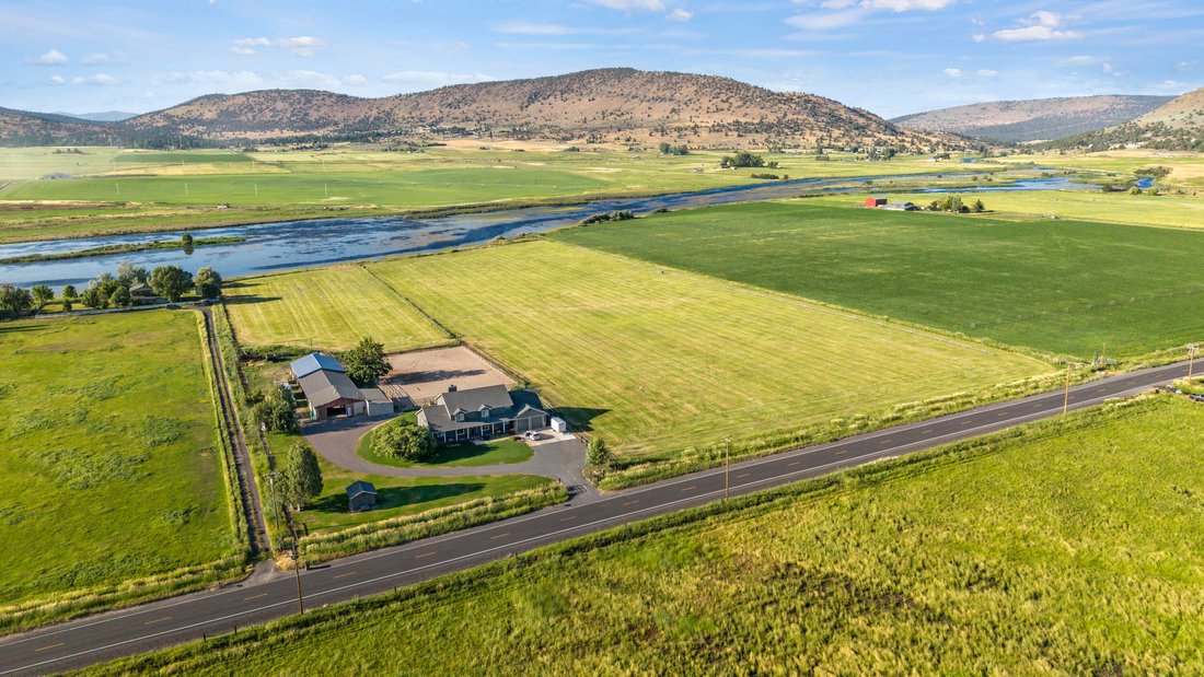 House in Klamath Falls, Oregon, United States 1 - 17886976
