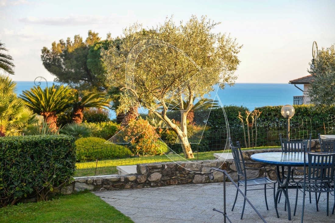 Apartment in Historic Center, Rapallo, Liguria 2 - 16575625
