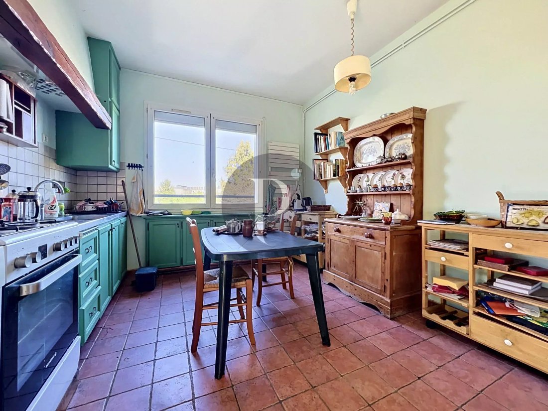 Apartment in Villejuif, Ile-de-France, France 4 - 17881372