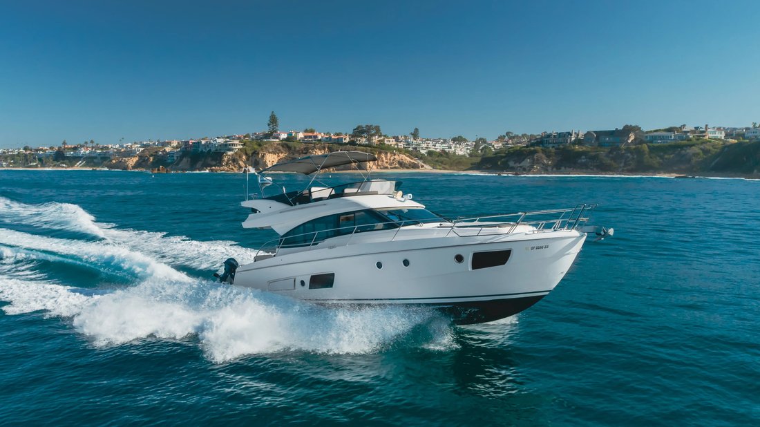Flybridge in United States 5 - 17885263
