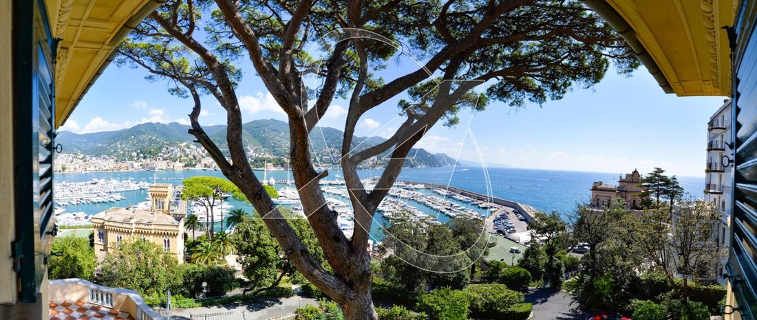Villa in Rapallo, Liguria, Italy 2 - 16575573