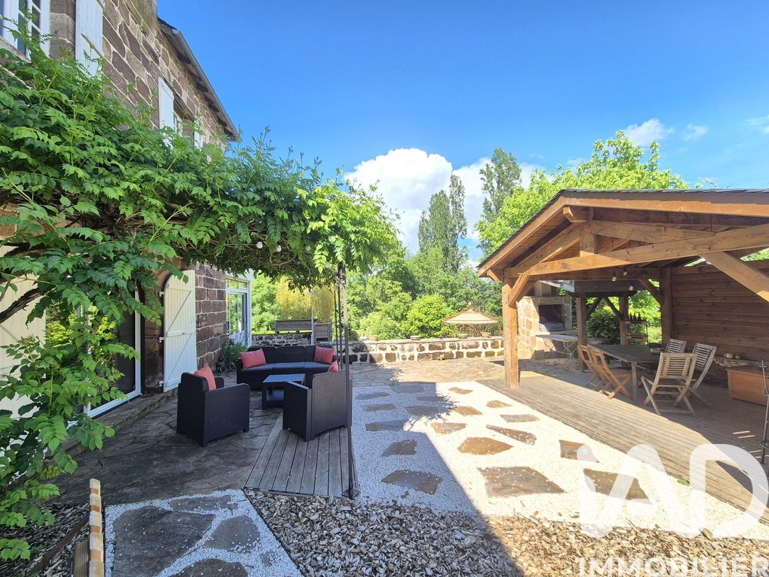 House in Donzenac, Nouvelle-Aquitaine, France 1 - 16932559