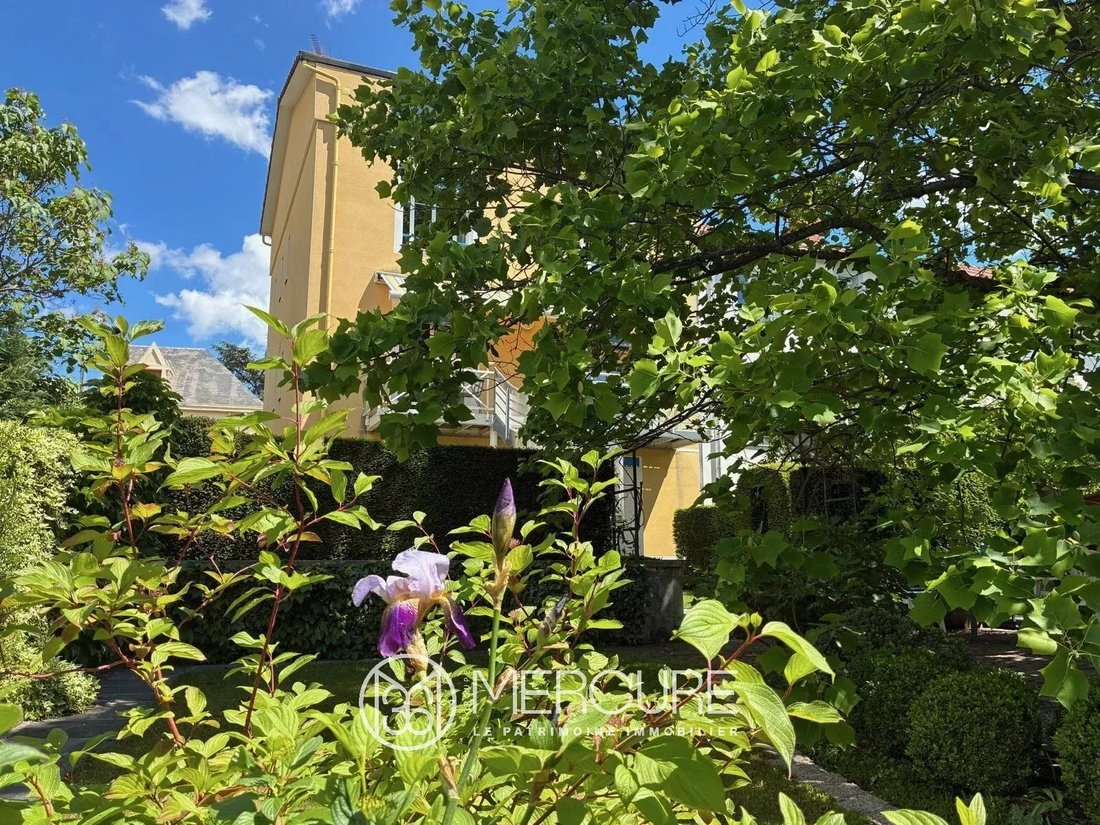 House in Leon Blum-La Raye Dieu, Clermont-Ferrand, France 2 - 17646905