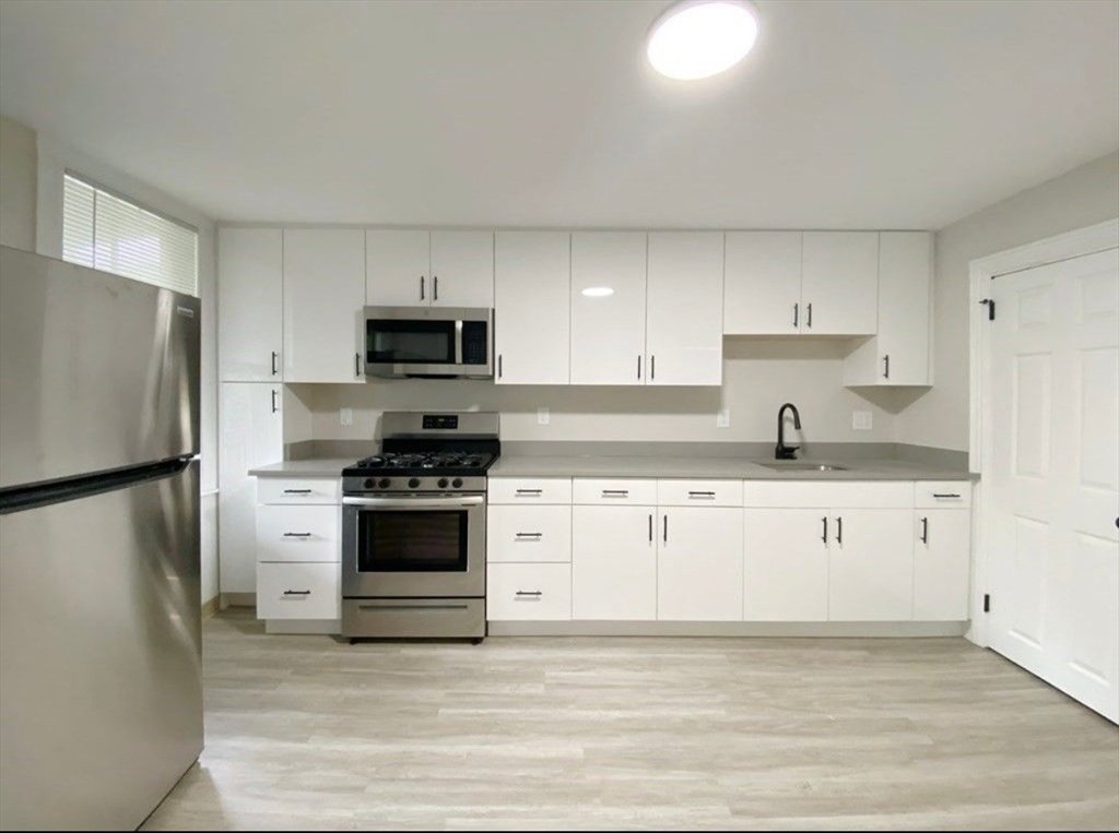 Condo in Boston, Massachusetts, United States 2 - 17885100