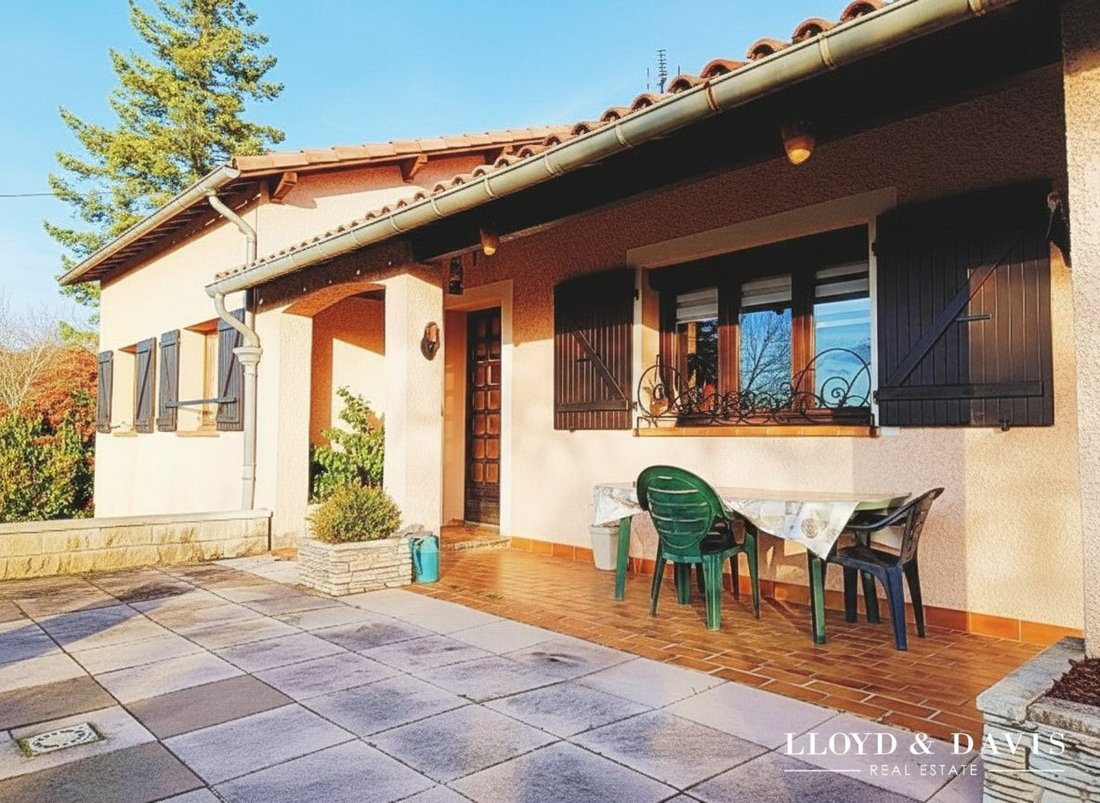 House in Luzinay, Auvergne-Rhône-Alpes, France 5 - 17883719
