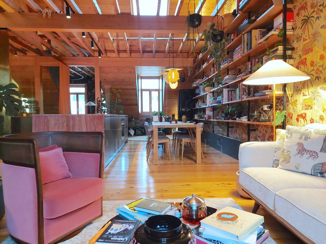 Apartment in Arroios, Lisbon, Portugal 2 - 17884287