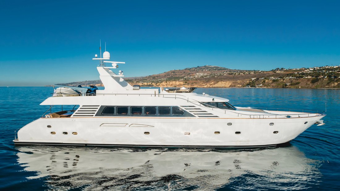 Motor Yacht in United States 1 - 17885265